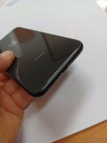 Predám alebo vymením krásny Iphone Xr 64 GB - záruke - 5