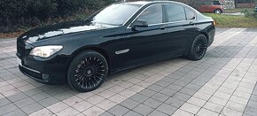 BMW 760i V12 biturbo INDIVIDUAL - 5