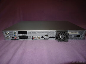 DVD rekordér Panasonic DMR-EX768 - 160 GB HDD, HDMI - 5