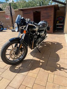 Triumph Street Cup 900 - 5