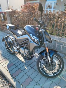 CFMOTO 300NK - 5