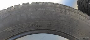 Nokian 205/55 R16 - 5