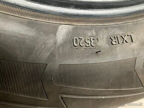 Goodyear 225/65 R17 zimné - 5