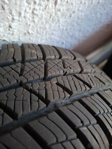 Predám zimné VW UP komplety 175/65 R14 T Barum Polaris 5 - 5