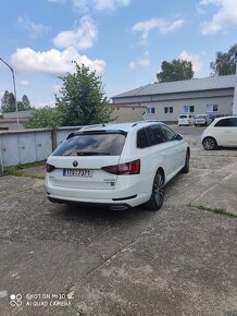 Škoda superb 2.0 tdi 110kw - 5