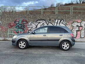 KIA RIO 1,5 CRDI len 137 000 km - 5