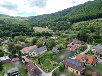 Veľká Lodina - chata na slnečnom pozemku - 20 árov - 5