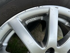 Hyundai i30 letna sada hlinikove disky + pneu 195/65/R15 - 5