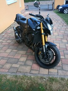 Yamaha FZ8 - 5