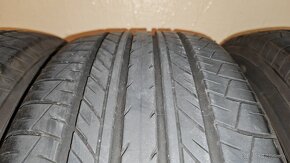 YOKOHAMA BluEarth 225/55 R18 - 5