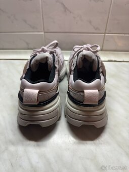 Nike V2K Run tenisky - 5