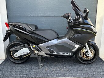 Aprilia SRV 850 ABS ASR - 5