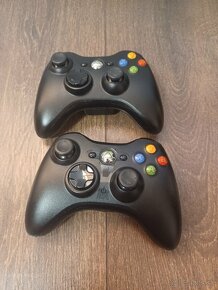 Xbox 360 s Kinectom, dvoma ovládačmi a hrami - 5