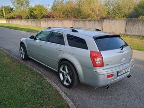 Chrysler 300c Touring 5.7 hemi awd 4x4 - 5