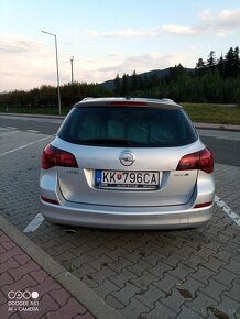 Opel Astra sports tourer - 5