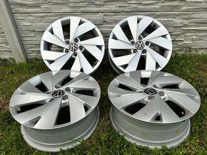 Originál alu disky Volkswagen Golf 8 R17 5x112 - 5