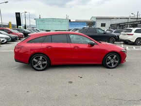 Mercedes-Benz CLA 180 Shooting Brake - 5