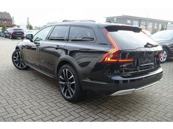 Volvo V90 Cross Country Ultimate B4 - 5