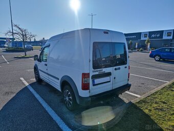 Predám Ford Transit Connect LWB 1.8TDci r.v. 2004 naj. 226k - 5