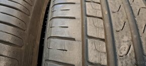 Predám 4ks slušné letné 235/40r19-96W Pirelli - 5