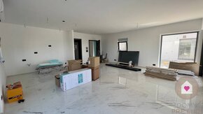 HR/KOŽINO/ZADAR-Predaj 4i penthousu s terasou 75m2 a výhľado - 5