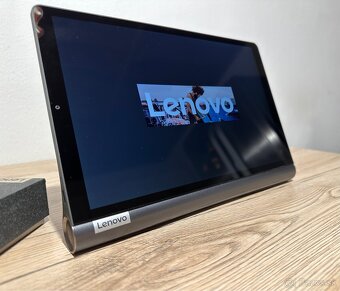 Lenovo Yoga Smart Tab. - 5