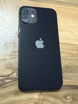 Predám Apple iPhone 12 Mini 128GB Black malé zámky - 5