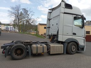 Mercedes Benz Actros 1845 - 5