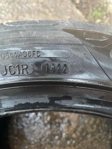 Letne pneu Goodyear 235/45 r18 - 5