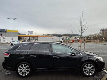 Toyota avensis 2.0 D4D 93kw - 5