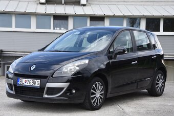 Renault Mégane Scénic 1.5 dCi Authentiq - 5