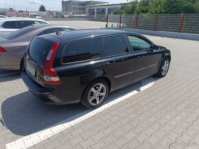 Volvo v50 - 5