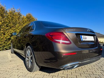 Mercedes E220d - 5