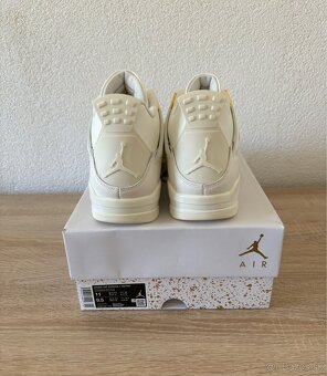 Air Jordan 4 Metalic Gold - 5