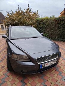 Volvo v50 2.0 D Momentum - 5