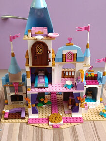 Lego Friends Disney 41055 Popelčin romantický zámek - 5