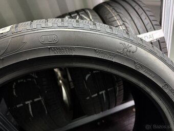 265/40R22 Pirelli - 5