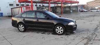 Škoda Octavia 2 automat koža 2.0tdi - 5