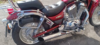 Suzuki Intruder 800 - 5