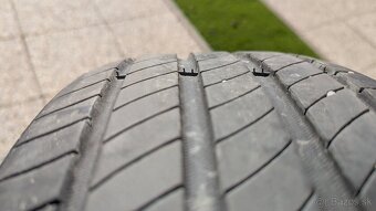 Predám letné pneu Michelin 205/55 R17 - 5