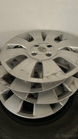 Toyota disky, letna a zimna sada pneumatík - 185/60R15 - 5