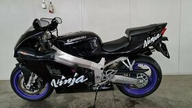 Kawasaki Ninja ZX7R r.v.1997 - 5