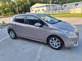 Predám Peugeot 208 1.4 vti - 5