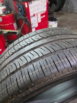 295/40/R22 Pirelli - 5