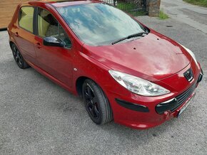 Peugeot 307 1.6HDi - 80kw - 5