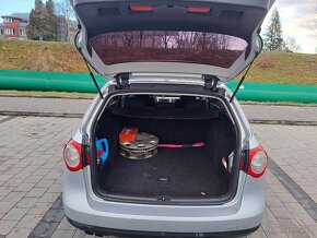 VOLKSWAGEN PASSAT B6  KOMBI 2.0 TDI - 5