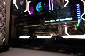 ASUS ROG STRIX GeForce RTX 4090 24 GB OC - 5