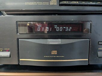 Pioneer CD - 5