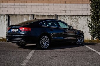 Audi A5 3.0 TDI DPF quattro S tronic - 5