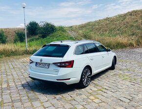 Skoda Superb 2.0 TDI  4x4 - 5